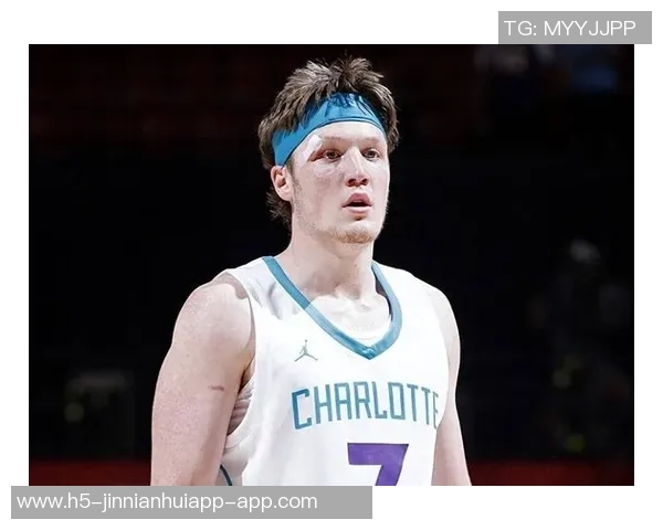 克尼佩尔反思年轻球员沟通不足未来需加强场上配合避免失误